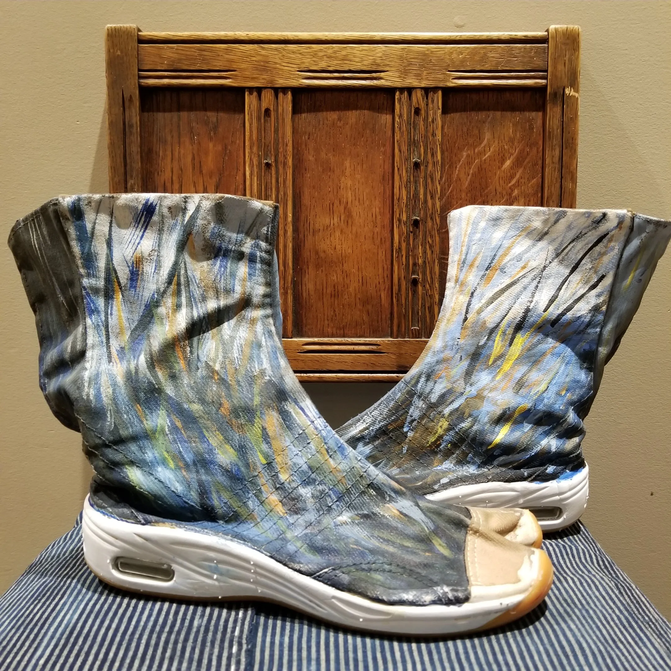 Coffee Dye & Blue Abstract Design Tabi Shoes Size Japan 24