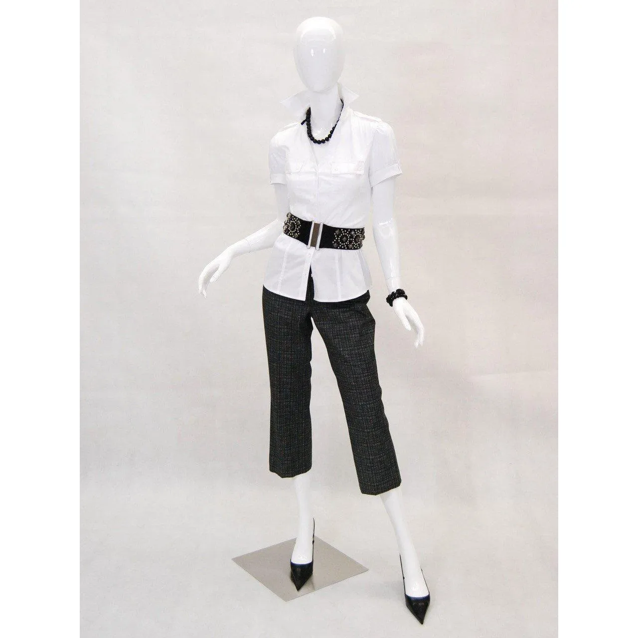 Egghead Female Mannequin MM-A2W1