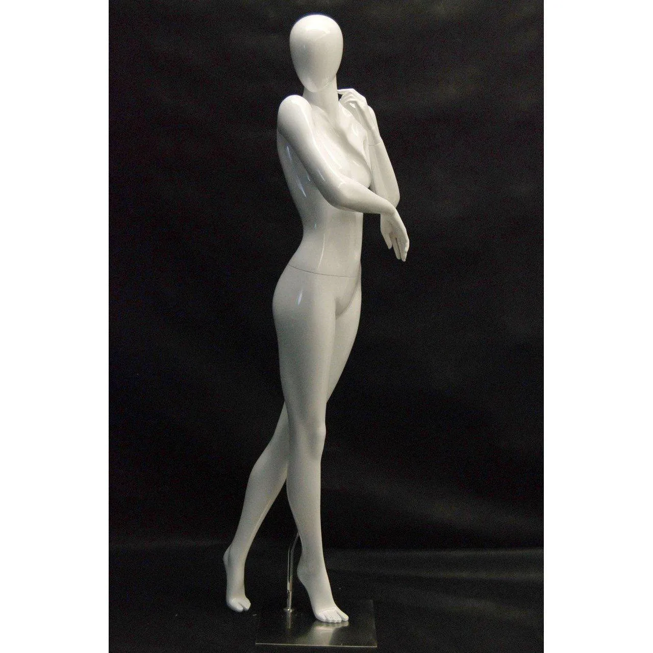 Egghead Female Mannequin MM-RC5