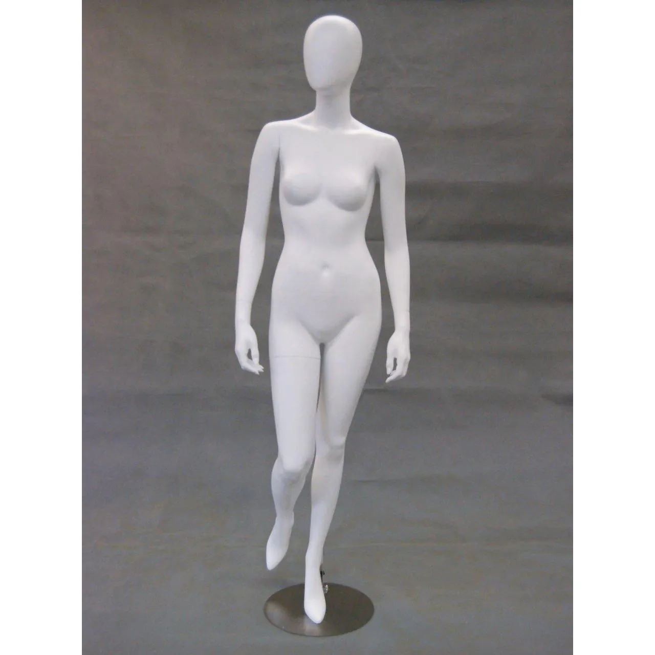 Egghead Female Mannequin MM-RGS6W1 (Built-In Heel)