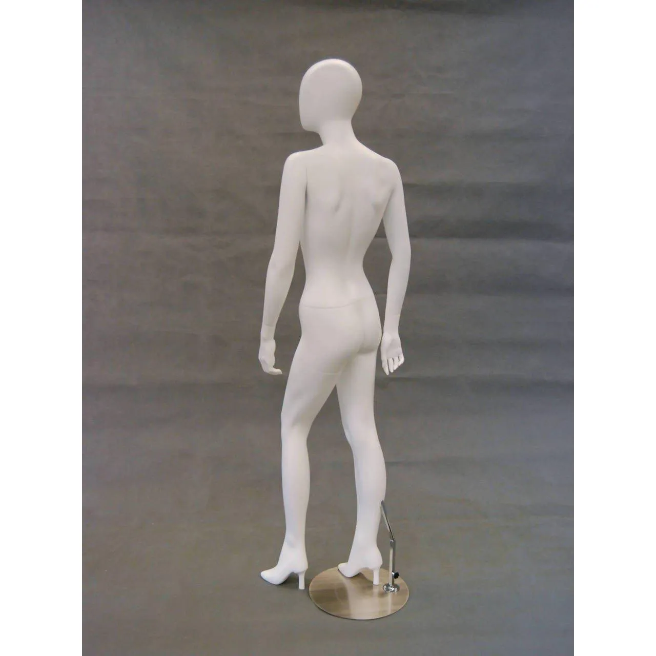 Egghead Female Mannequin MM-RGS8W1 (Built In Heel)