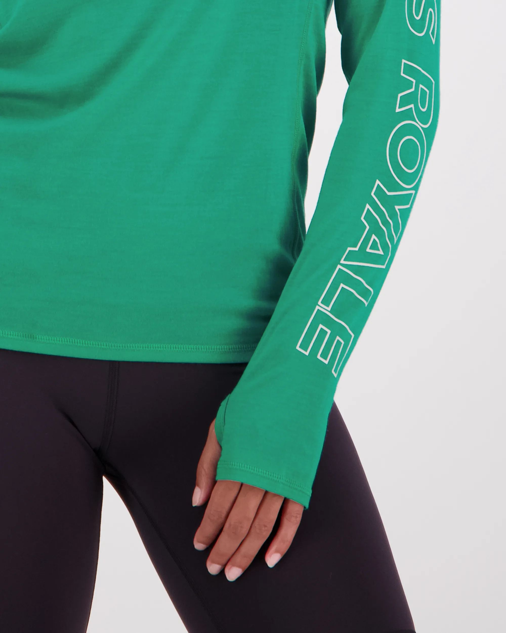 Mons Royale Women&#x27;s Bella Tech Long Sleeve Pop Green | Buy Mons Royale Women&#x27;s Bella Tech Long Sleeve Pop Green here | Outnorth