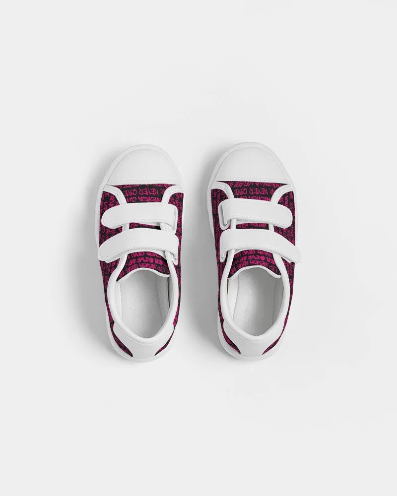 NEVER GIVE UP Pink Empowering Graffiti Kids Velcro Sneaker