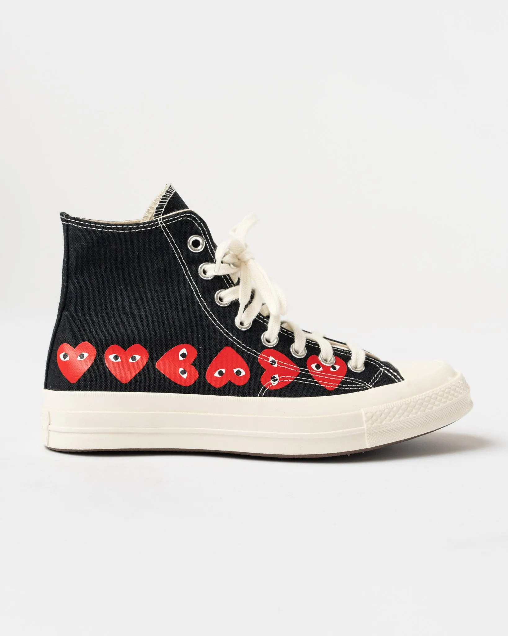 PLAY Converse x COMME des GARÇONS Small Red Heart High Top in Black