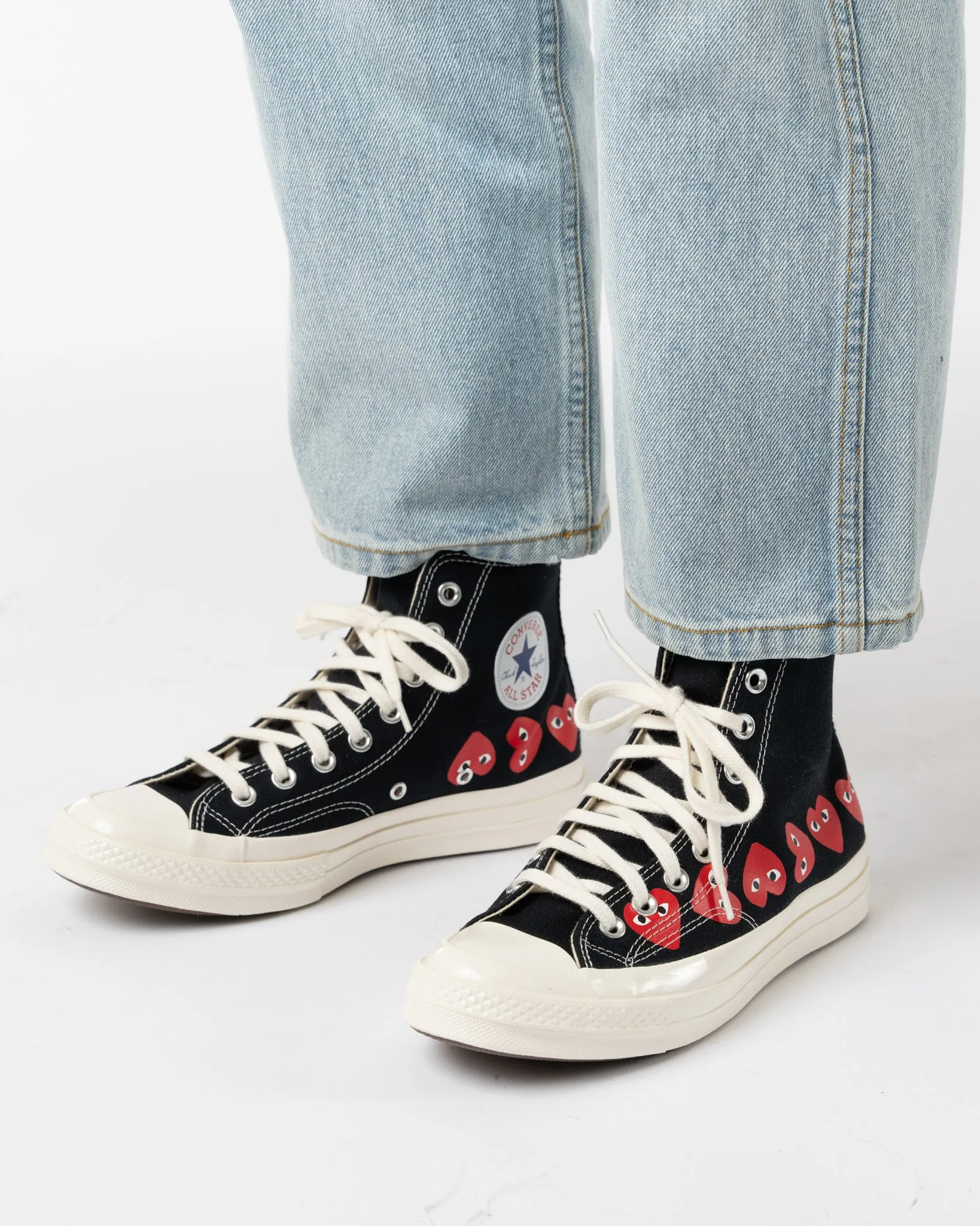 PLAY Converse x COMME des GARÇONS Small Red Heart High Top in Black