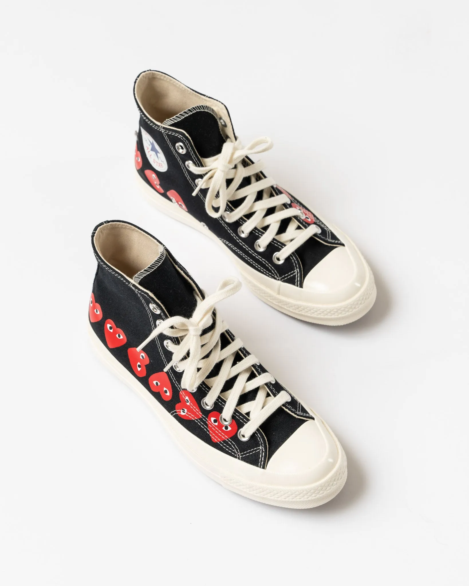 PLAY Converse x COMME des GARÇONS Small Red Heart High Top in Black