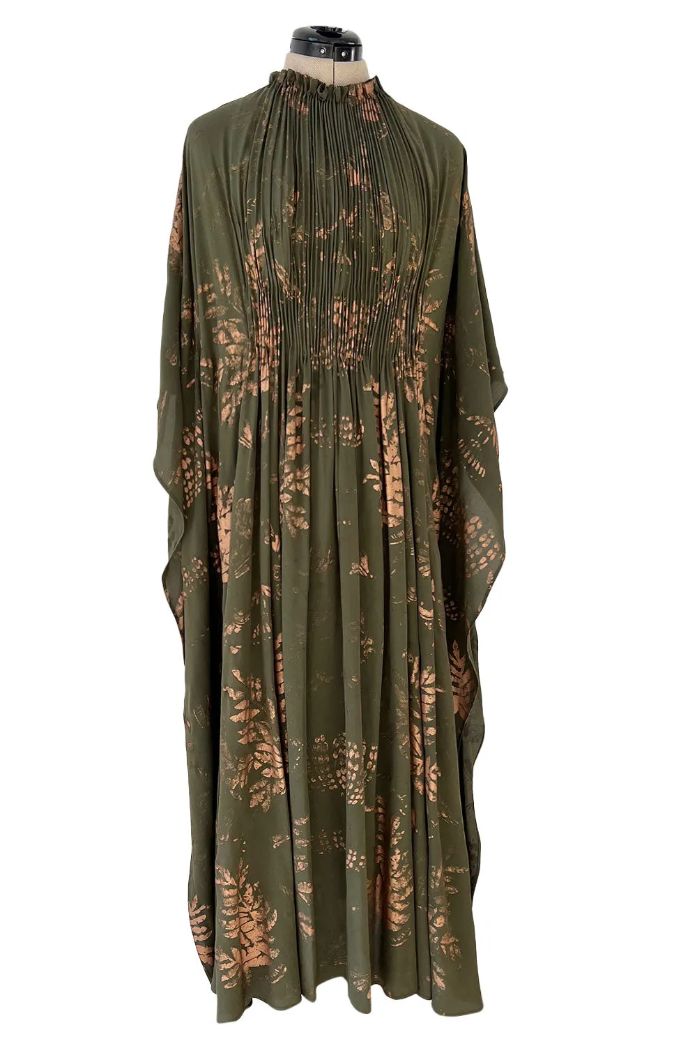 Stunning Spring 2016 Valentino Runway Muted Gold Painted Green Silk Caftan Dress