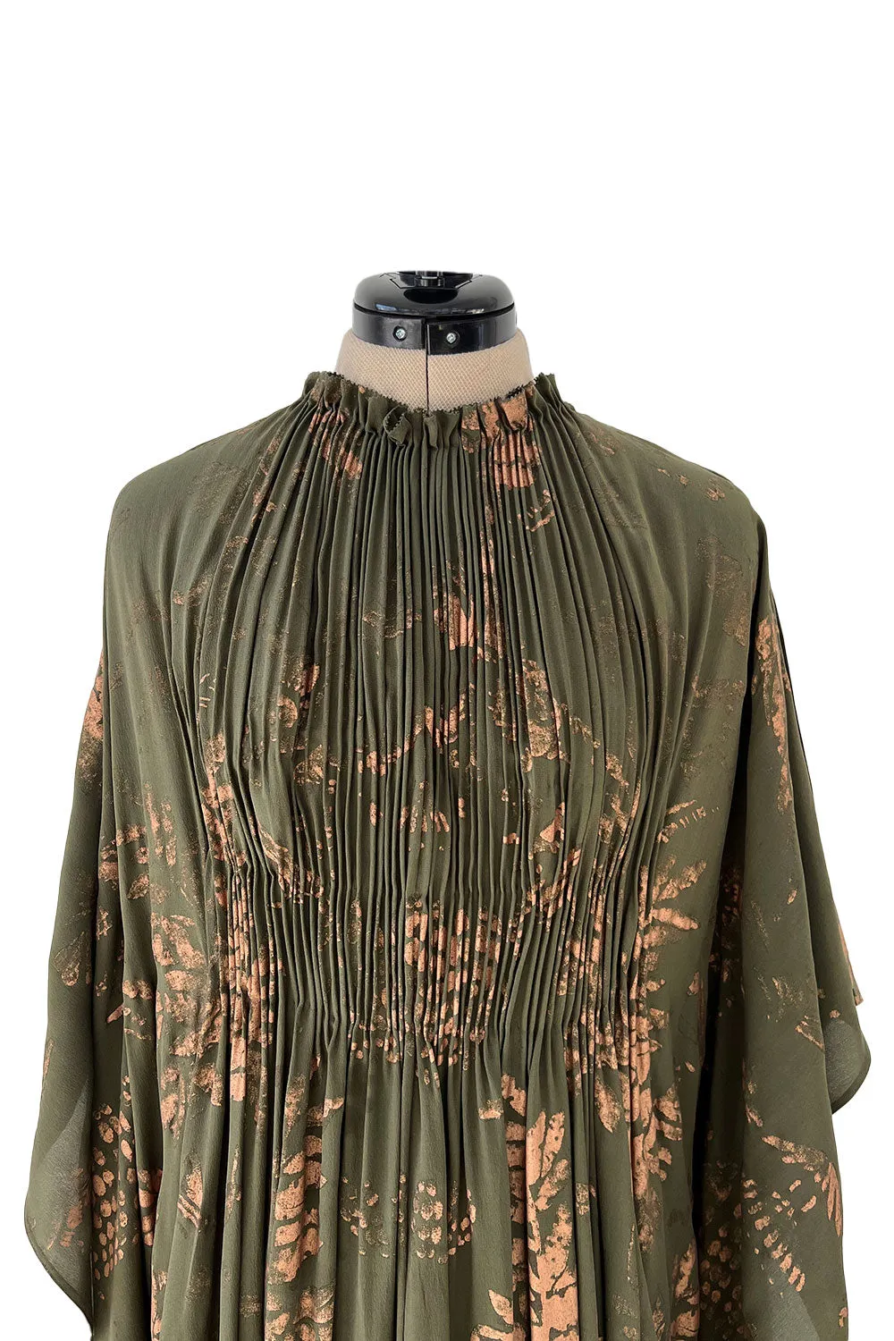 Stunning Spring 2016 Valentino Runway Muted Gold Painted Green Silk Caftan Dress