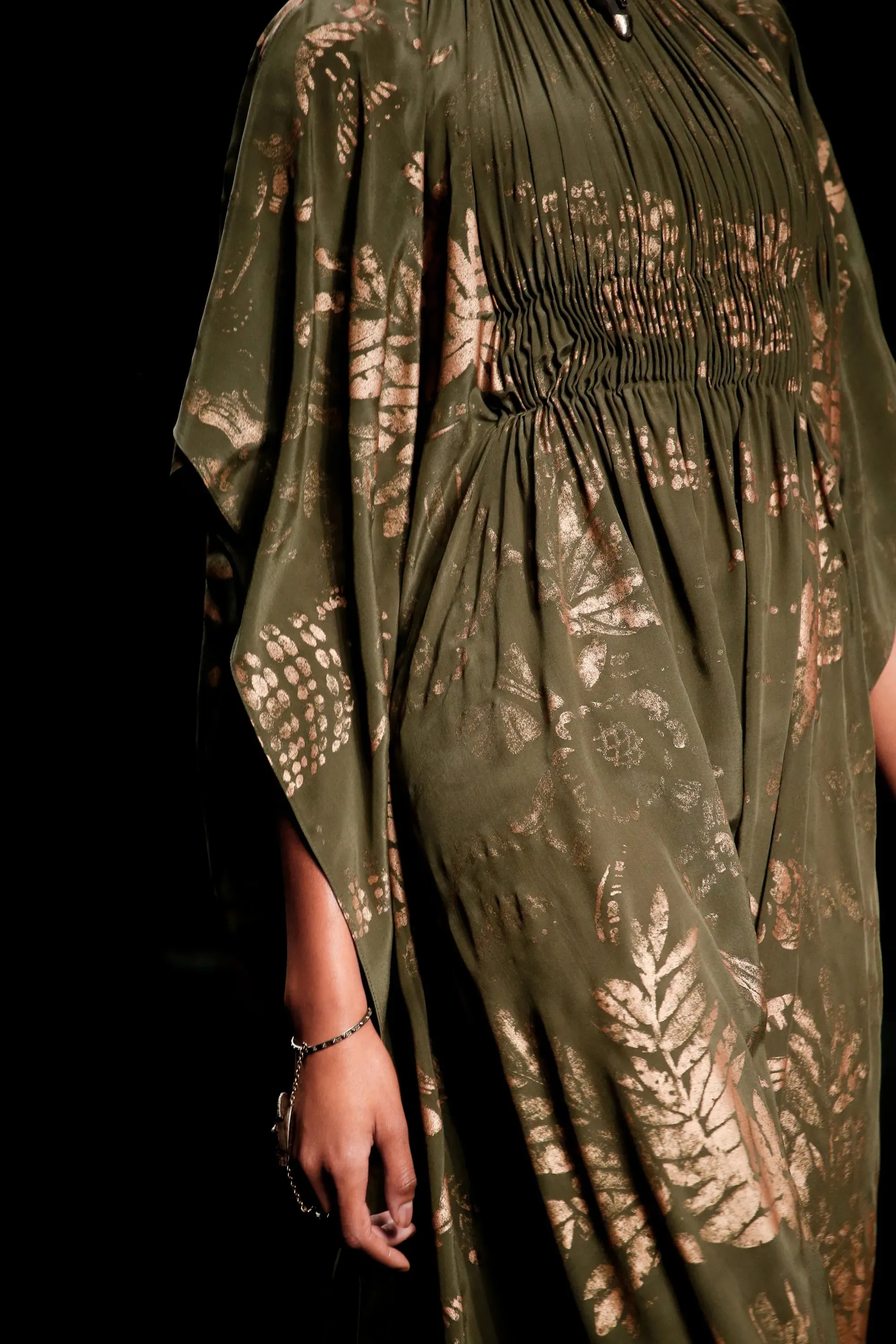 Stunning Spring 2016 Valentino Runway Muted Gold Painted Green Silk Caftan Dress